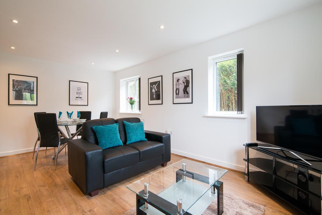 Bluestone Apartments - Didsbury Apartment *